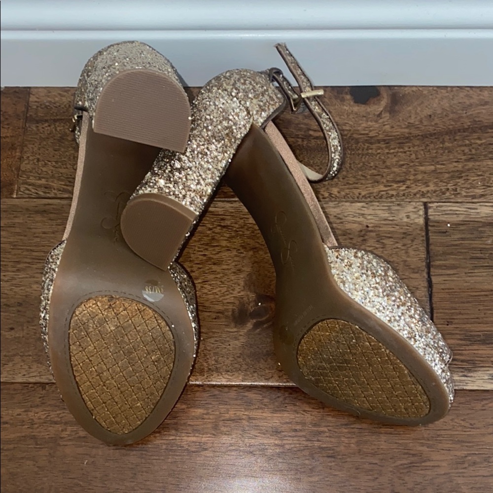 JESSICA SIMPSON JENEE2 LIRA GOLD GLITTER PLATFORM HEELS BNWOT - Picture 4 of 5